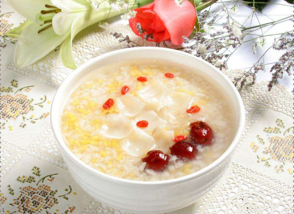 想要百歲？老人常吃這幾種養(yǎng)生食物讓你百歲不是夢(mèng)