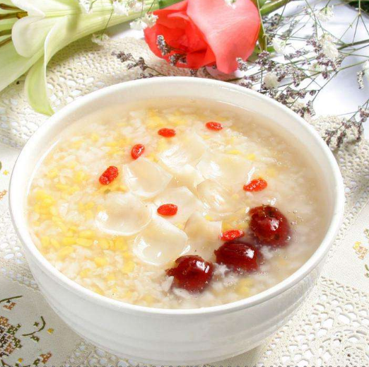 想要百歲？老人常吃這幾種養(yǎng)生食物讓你百歲不是夢(mèng)