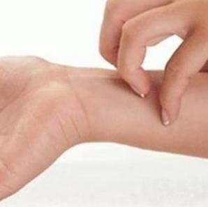 秋冬季皮膚瘙癢，試試千古名方“艾草浴”！