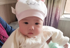 寶寶大便有酸臭味怎么辦?中醫(yī)教大家來(lái)正確認(rèn)識(shí)寶寶大便