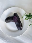 枸杞子泡水可不單單是補(bǔ)血而已！